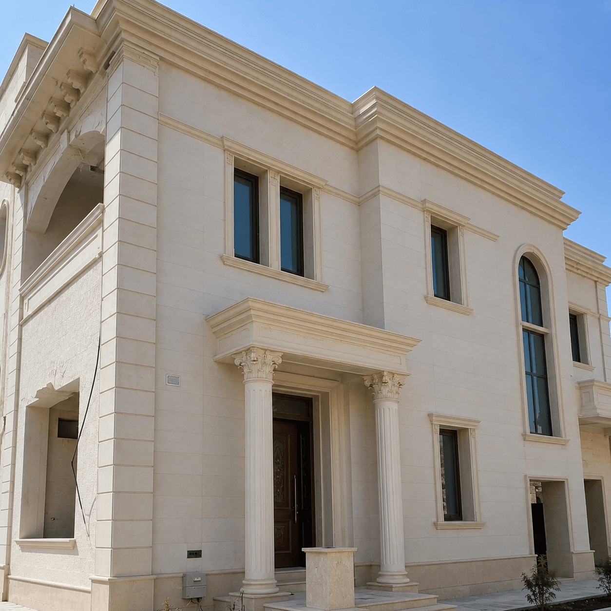 فيلا بعد الترميم